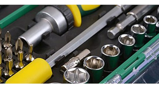 如何為設(shè)備選擇性能最佳的電子連接器？